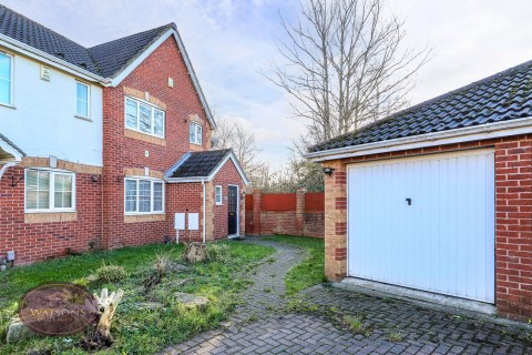 View Full Details for Swallow Close, Nottingham